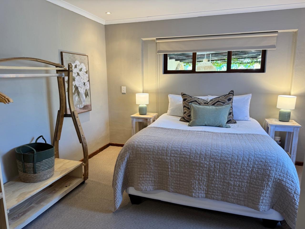 The Bushbuck Room — lodge room at Howberry Hills Guest Lodge, Plettenberg Bay